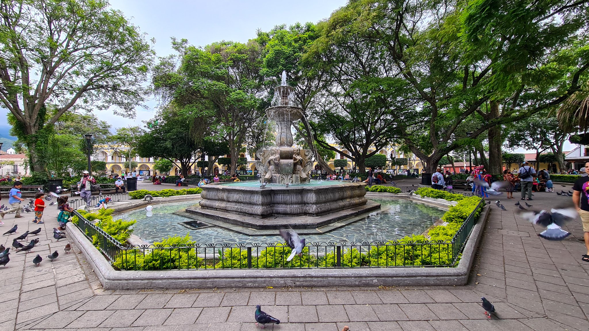 The Best Things To Do In Antigua Guatemala In 2024   Parque Central Fountain 